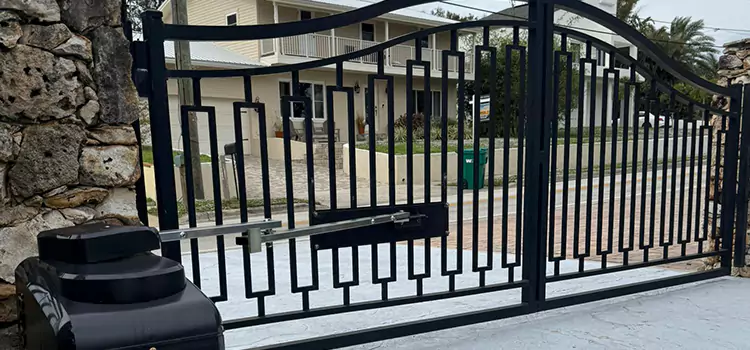 Swing Gate Opener with Keypad Adrian